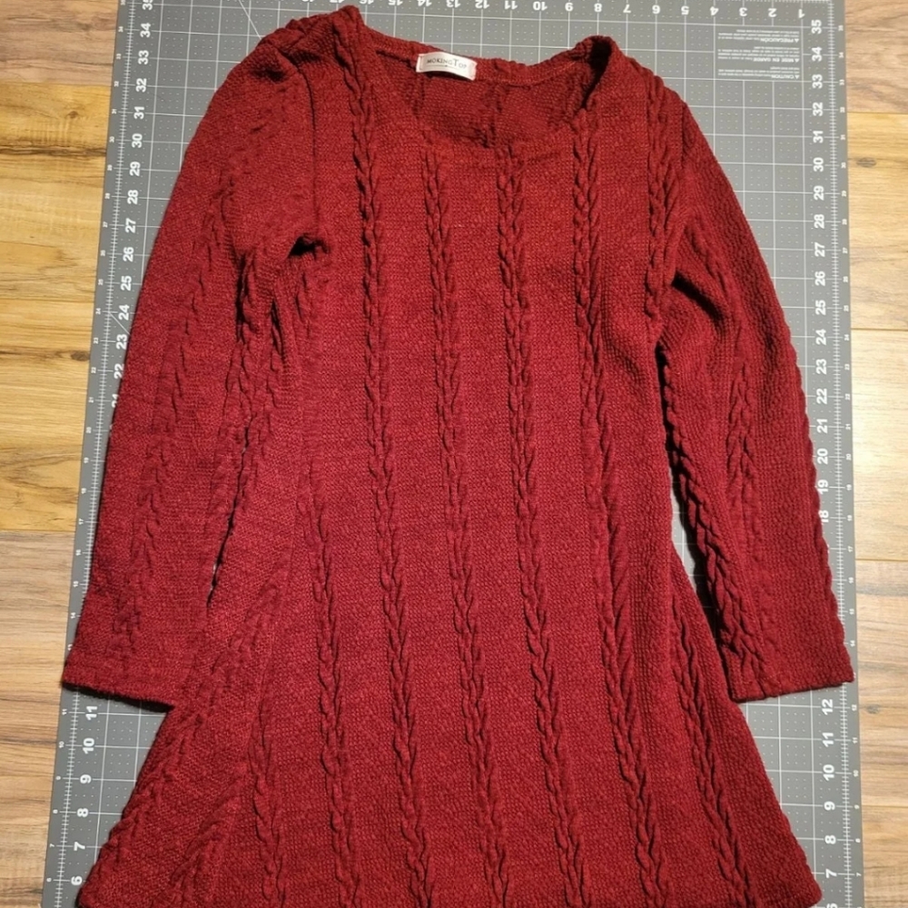 Womens Sweater S
Hardly worn
